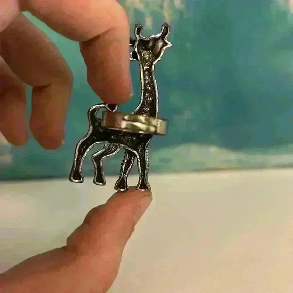 🐳 Studded Giraffe Alloy Gray Ring - Picture 4 of 10